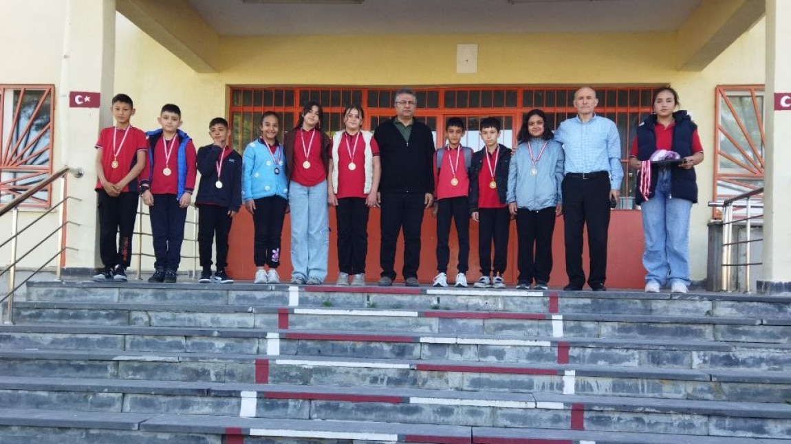 23 NİSAN ULUSAL EGEMENLİK VE ÇOCUK BAYRAMI